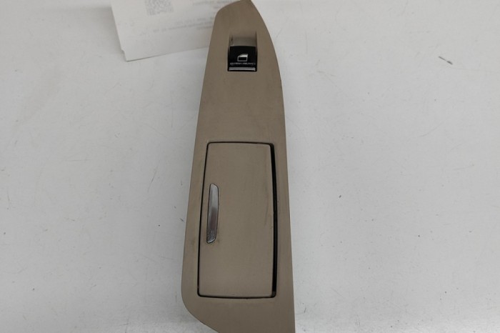 Buton geam ușă dreapta spate BMW 7 F01, F02 2010 OEM: 9163527,9168642 29813016
