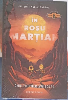 IN ROSU MARTIAN-CHRISTOPHER SWIEDLER-248932 foto