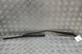 Braț ștergător față SKODA OCTAVIA IV Combi NX5 2024 OEM: 5E8955409 29010368