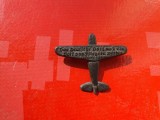 H402-I-WW2-I-Insigna mica Aviatie- HERMANN GORING material tabla original- autentica. Das Deutsche Dolt und sein- Dolt von Flegeren Werden.