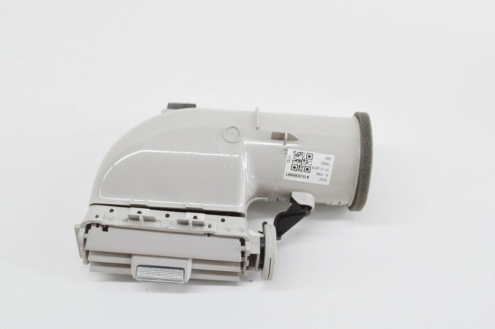 Gura de ventilație planșa de bord MERCEDES-BENZ GLS X167 2020 OEM: A1678309901 18036141