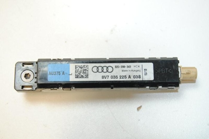 Amplificator de antena AUDI A3 Cabrio 8V7, 8VE 2015 OEM: 8V7035225A | 2312302