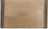 M1 B 15 - FOTO - Fotografie foarte veche - domn la birou - anii 1950, Portrete