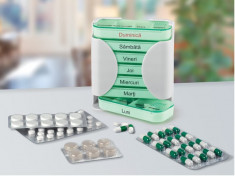 Cutie vitamine , organizator medicamente, reminder pastile - notatii in romana foto