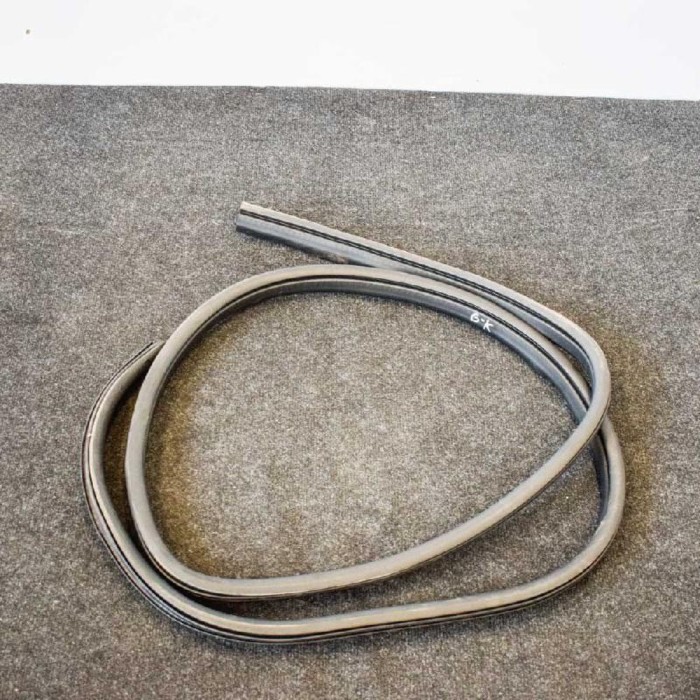 Garnitura ușă st&acirc;nga spate FORD KUGA II DM2 2016 OEM: CJ54S253A11 | 3329428