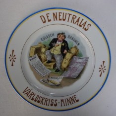 Impresionanta farfurie interbelica din portelan inscriptionata GULASC BARONEN