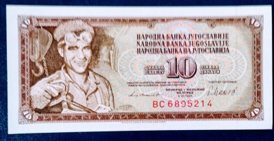 IUGOSLAVIA 10DINARI-P87b-1981 UNIC foto