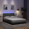 VidaXL Cadru de pat cu LED fără saltea Gri deschis 140x200 cm Material 3310671