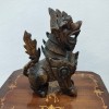 Superbă sculptura veche realizată din lemn masiv c&acirc;ine Fu