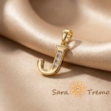 Cumpara ieftin Pandantiv litera J cu zirconia, placaj triplu cu aur 14K