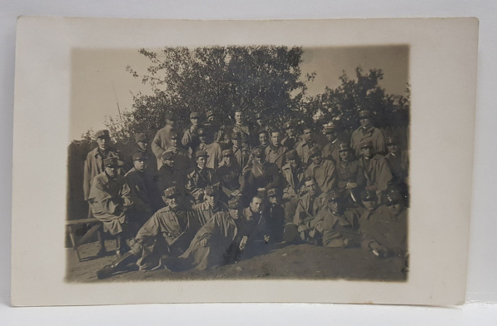 GRUP DE OFITERI DIN DIVIZIA I -A LA SCOALA DE TRAGERE DIN SF. GHEORGHE , FOTOGRAFIE TIP CARTE POSTALA , 1928