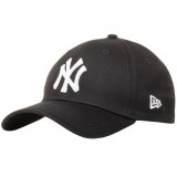 Cumpara ieftin Capace de baseball New Era 39THIRTY Classic New York Yankees MLB Cap 10145638 negru, M/L, S/M