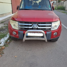 Centura siguranță stanga fata Mitsubishi Pajero 4 V80 an 2007-2011