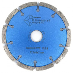 Disc Diamantat DiamantatExpert Pentru Taiere de Rosturi de Dilatare In Beton si Sapa 125x22.2 mm cu Grosime de 8 mm Standard Profesional - Blueline