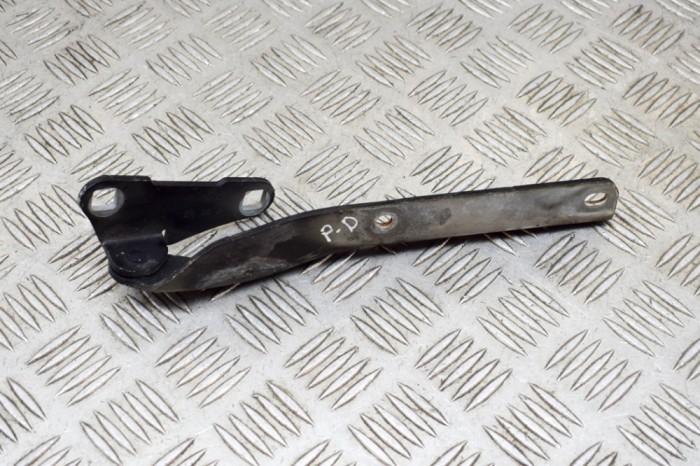 Balama capota dreapta față CITRO&Euml;N C6 TD_ 2007 OEM: 9646042980 14207109