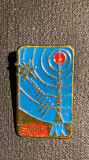 ,,DENI RADIO&quot;INSIGNA SOVIETICA 1980/MATERIAL ALUMINIU/30x20mm.