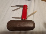 Briceag Multifunctional Victorinox Swiss Champ, Red, 9.10cm