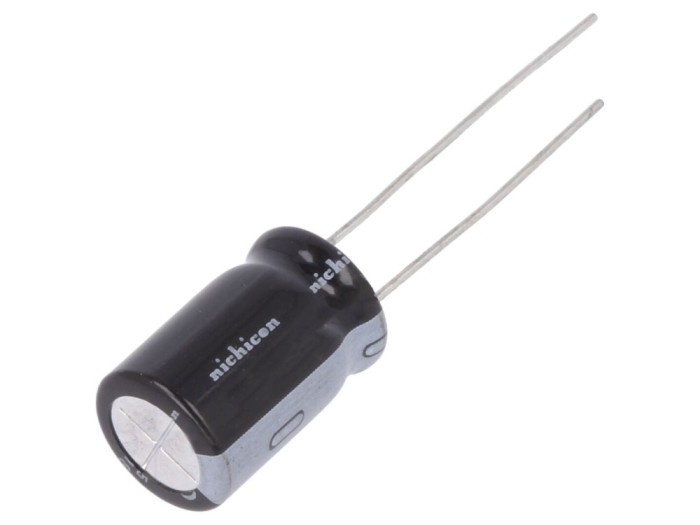 Condensator 3300uF 25V THT
