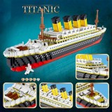 Cumpara ieftin Set de Constructie Vaporul Titanic, 1878 de piese din ABS de inalta calitate, manual explicativ in limba engleza, cu lumini stralucitoare tip led, car