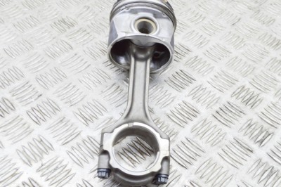 Piston TOYOTA HILUX VIII Pick-up _N1_ 2017 OEM: 13201-0E010-A0,13201-0E010,13101-0E010-01,13101-0E010 18322739 foto