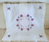 Fata de masa Vintage din bumbac cu broderie manuala in cruciulite si broderie pe fir.