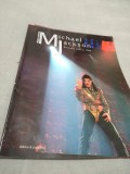 Cumpara ieftin REVISTA MICHAEL JACKSON ALBUM COLECTIE BUCURESWTI 1992 SI 1996 FORMAT MARE