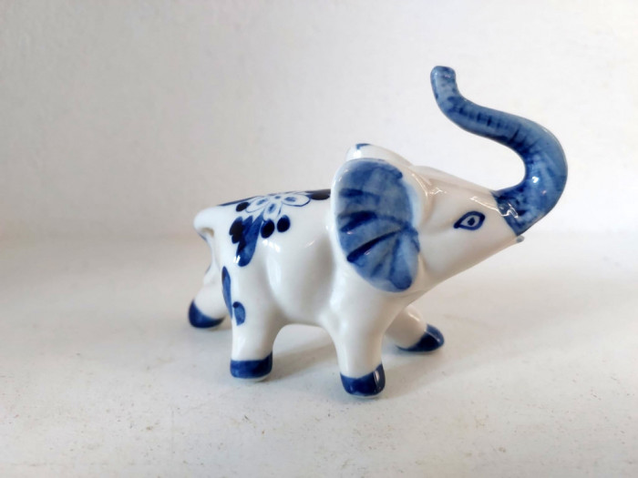 Elefant ceramica Delft Olanda Holland pictat manual cu albastru , 11 x 7 x 4cm