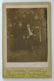 CINCI OFITERI SI UN CIVIL , POZA DE GRUP , ROMANIA , FOTO CABINET , INCEPUT DE SECOL XX