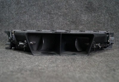 Gura de ventilație planșa de bord BMW 3 E90 2008 OEM: 9151174 1828797 foto