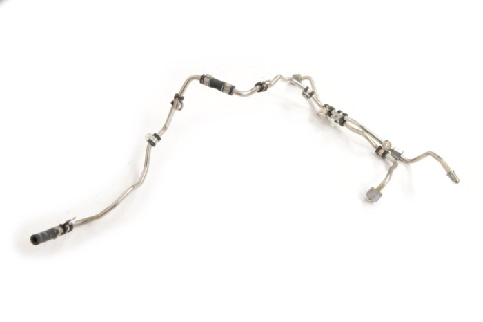Furtun de lichid de răcire MERCEDES-BENZ C W205 2016 OEM: A1770701632 11826470