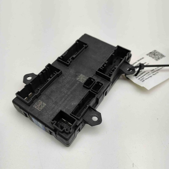 Modul de control ușă st&acirc;nga spate BMW iX I20 2022 OEM: 5A6BEE6 30703288