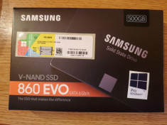 500GB Samsung EVO 860 SSD 2.5&amp;quot; SATA III + Windows 10 Pro Product Key and Logo foto