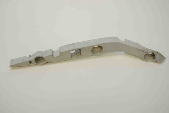 Suport bara de protecție dreapta față FORD C-MAX DM2 2007 OEM: NER 1756931