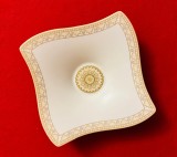 FARFURIOARA DIN PORTELAN VILLEROY &amp; BOCH- BONE CHINA- COLECTIA SAMARAH L13,5CM