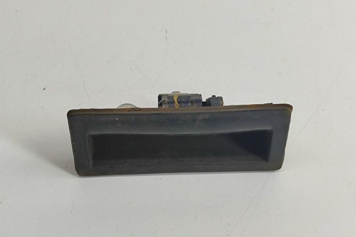 Comutator deschidere haion VW PASSAT Variant B7 365 2010 OEM: 5N0827566 | 29064584