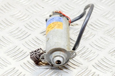 nerasta MERCEDES-BENZ S W220 1999 OEM: 2208201542,0130002479 13796453 foto