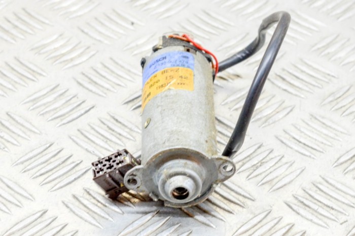 nerasta MERCEDES-BENZ S W220 1999 OEM: 2208201542,0130002479 13796453