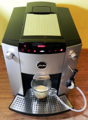 Espressor Jura F70 cappuccinator expresor Swiss Made foto