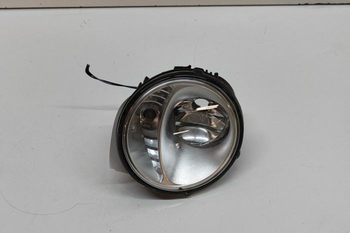 Proiector ceață dreapta față RENAULT TWINGO II CN0_ 2008 OEM: 261509865R 31602914