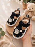 Cumpara ieftin Sandalute pentru bebelusi cu piuitoare - Happy Cute Bear (Marime Disponibila: