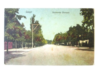 Rară! Găești(D&amp;acirc;mbovița)-Bulevardul Olănescu carte postala circulată 1926 foto