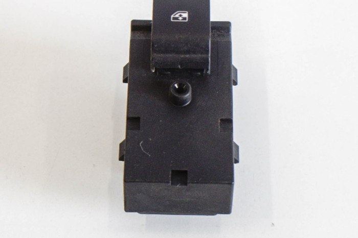 Buton geam ușă dreapta spate CHEVROLET VOLT 2012 OEM: 20933566 | 11084416