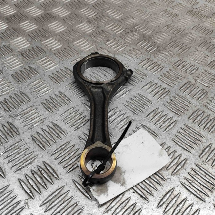 Biela AUDI A6 Avant 4F5, C6 2010 OEM: 059198401G