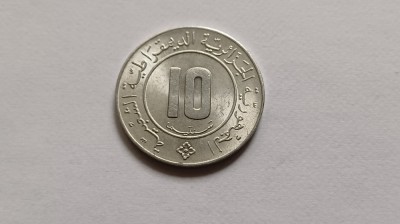 Algeria -10 Centimes 1984 foto