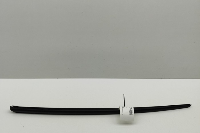 Ornament vertical parbriz st&acirc;nga AUDI A5 F53 2019 OEM: 8W6854327B | 31725156