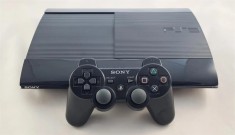 PS3 super slim modat 1Tb +160 jocuri +1 manete playstation 3 + GTA 5, Fifa 19,Minecraft,Lego,NFS,Blur,Call of Duty