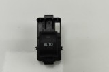 Buton geam ușă dreapta spate LEXUS CT ZWA10_ 2011 OEM: 84810-33120 30467125