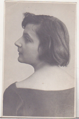 bnk foto Portret de femeie - Foto G Maksay Galatz 1925 foto