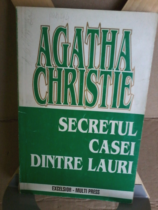 Agatha Christie - Secretul casei dintre lauri