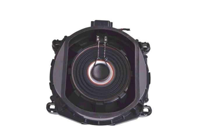 Subwoofer BMW X5 F15, F85 2015 OEM: 9287757
